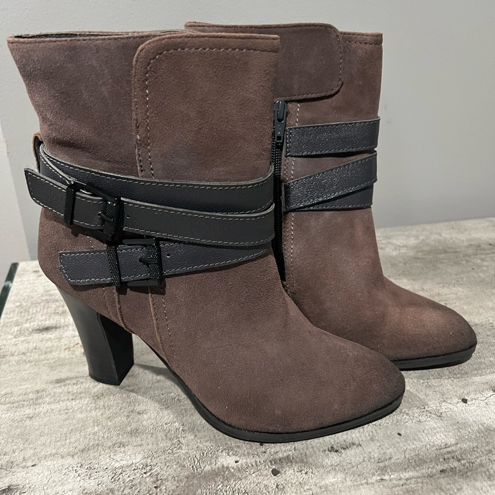 Cute ankle boot!